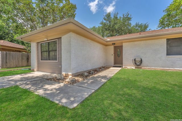 139 Navajo Circle, Cibolo, TX 78108