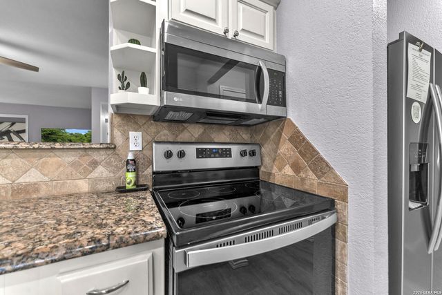 139 Navajo Circle, Cibolo, TX 78108