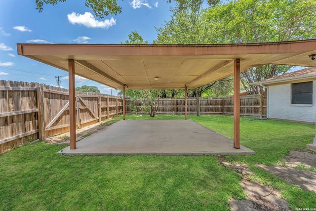 139 Navajo Circle, Cibolo, TX 78108