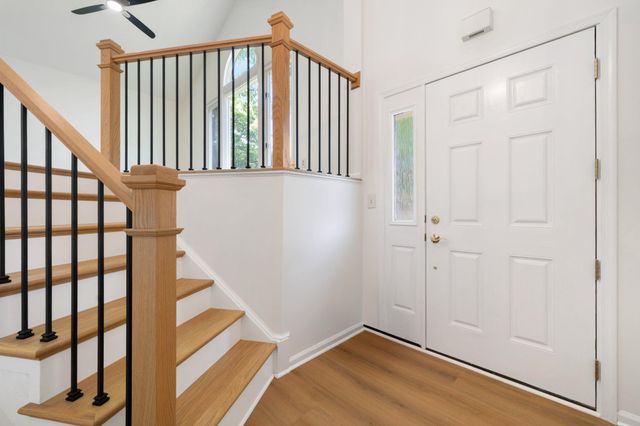 14516 OAK CLUSTER DR, Centreville, VA 20120