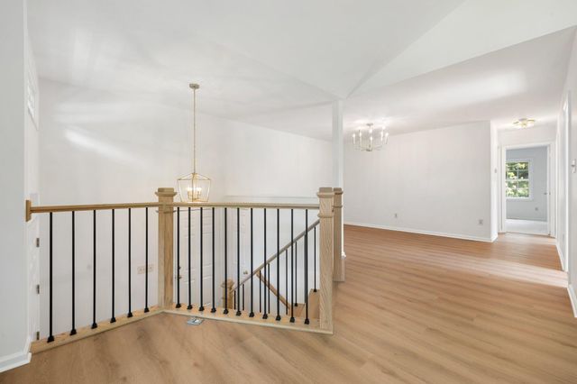14516 OAK CLUSTER DR, Centreville, VA 20120