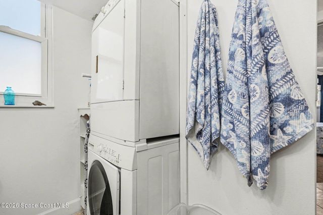 2700 N Highway A1a 1-102, Indialantic, FL 32903