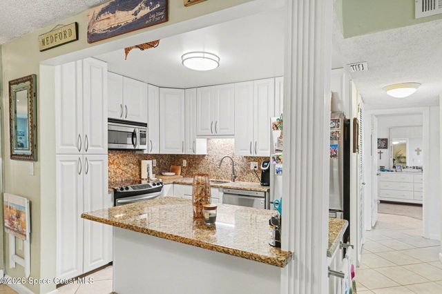 2700 N Highway A1a 1-102, Indialantic, FL 32903