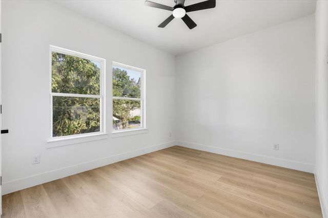 2534 Lowery Street, Dallas, TX 75215