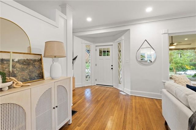 141 W 61st Terrace, Kansas City, MO 64113