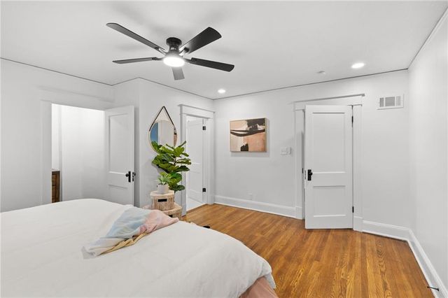 141 W 61st Terrace, Kansas City, MO 64113