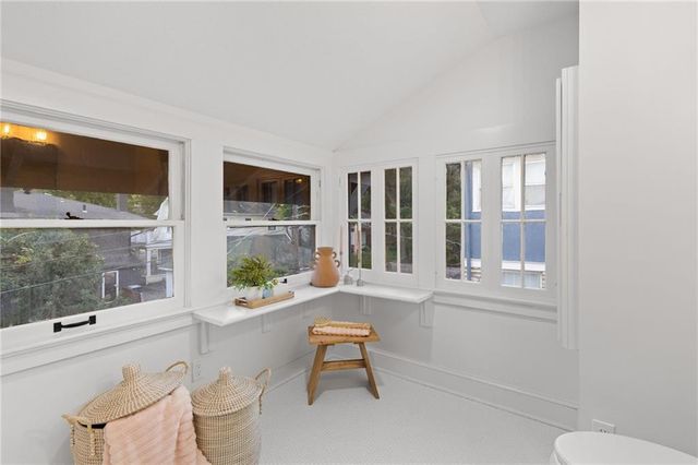 141 W 61st Terrace, Kansas City, MO 64113