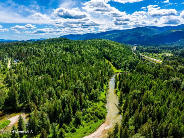 2282 N North Center Valley RD, Sandpoint, ID 83864