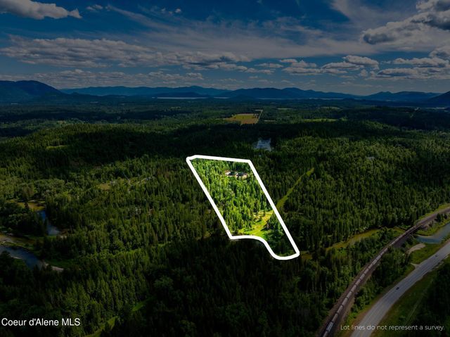 2282 N North Center Valley RD, Sandpoint, ID 83864