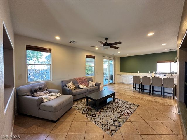 1380 Haven Green Court, Henderson, NV 89012