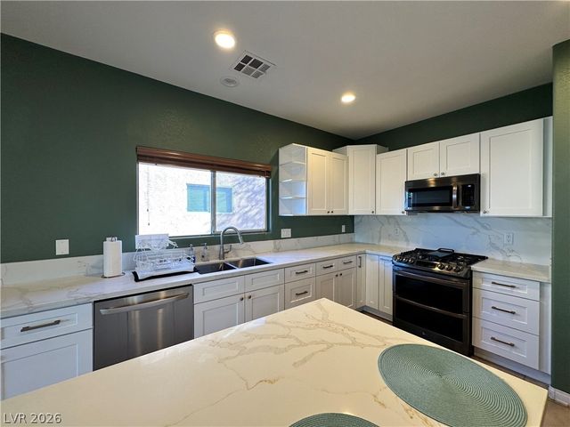 1380 Haven Green Court, Henderson, NV 89012