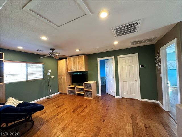 1380 Haven Green Court, Henderson, NV 89012