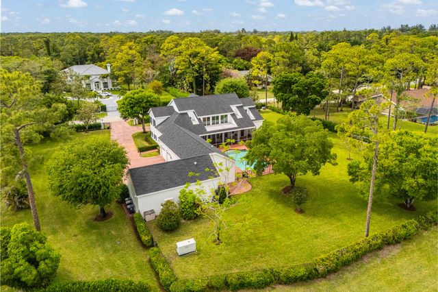14990 Horseshoe Trace, Wellington, FL 33414
