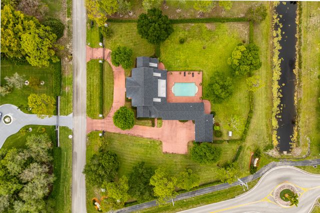 14990 Horseshoe Trace, Wellington, FL 33414