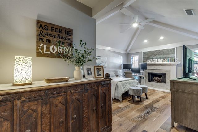 16015 Chalfont Circle, Dallas, TX 75248