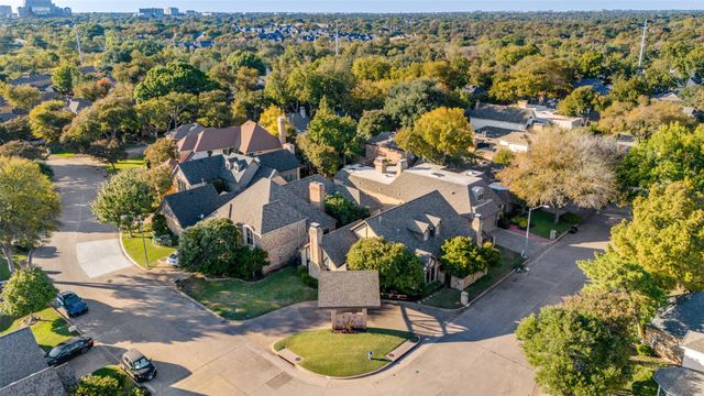 16015 Chalfont Circle, Dallas, TX 75248