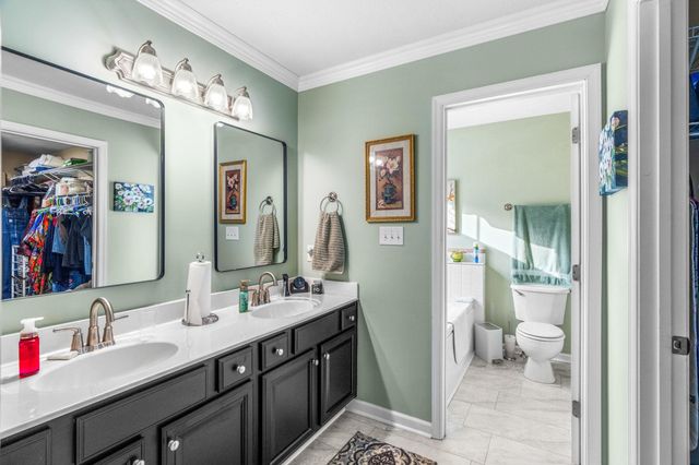 901 RITCHIE BLVD, Staunton, VA 24401