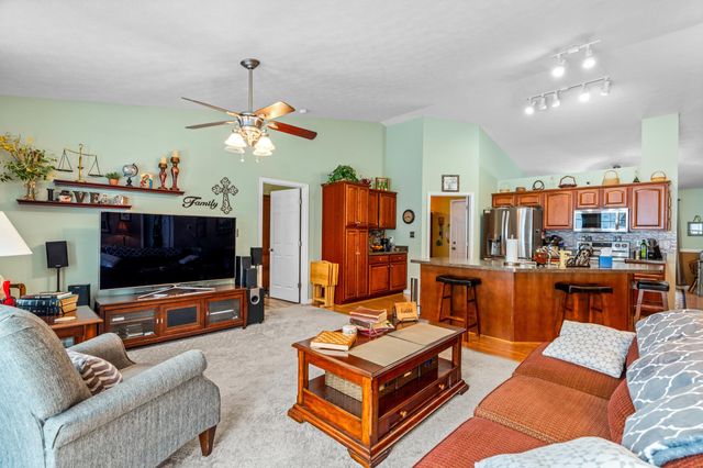 901 RITCHIE BLVD, Staunton, VA 24401