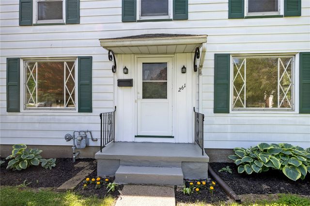 261 Rogers Parkway, Irondequoit, NY 14617
