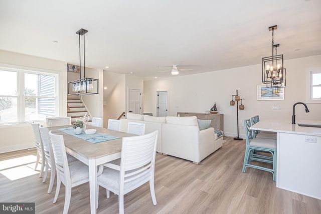 9105 COASTAL HWY, Ocean City, MD 21842