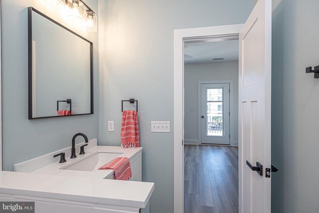 9105 COASTAL HWY, Ocean City, MD 21842