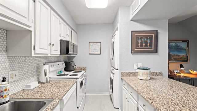 14405 N Pennsylvania Avenue 6B, Oklahoma City, OK 73134