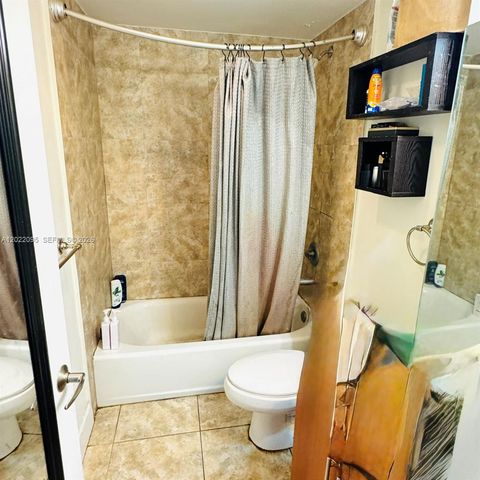 7501 E Treasure Dr 7R, North Bay Village, FL 33141