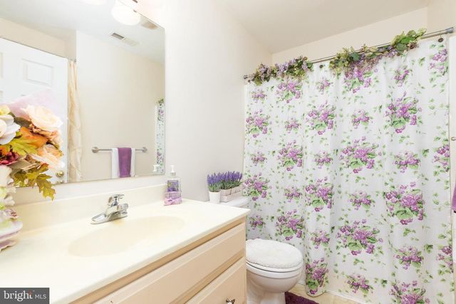 633 E MAIN ST, Fruitland, MD 21826