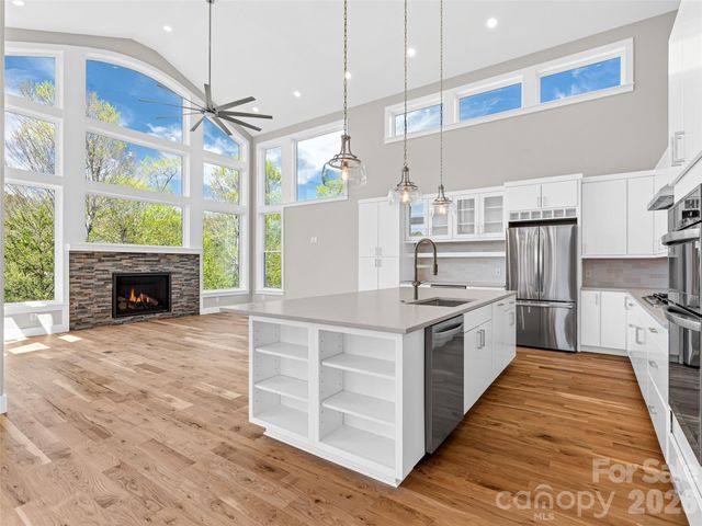 49 Al Dorf Drive, Weaverville, NC 28787