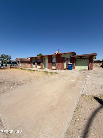 955 VERSAILLES Drive, El Paso, TX 79907