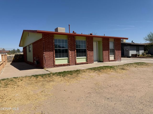 955 VERSAILLES Drive, El Paso, TX 79907