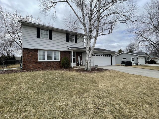 137 Chippewa DRIVE, Sheboygan Falls, WI 53085