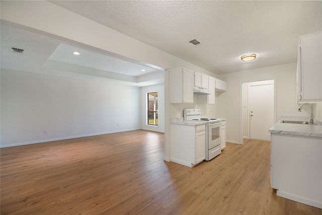 3723 Hulen Park Circle, Fort Worth, TX 76123