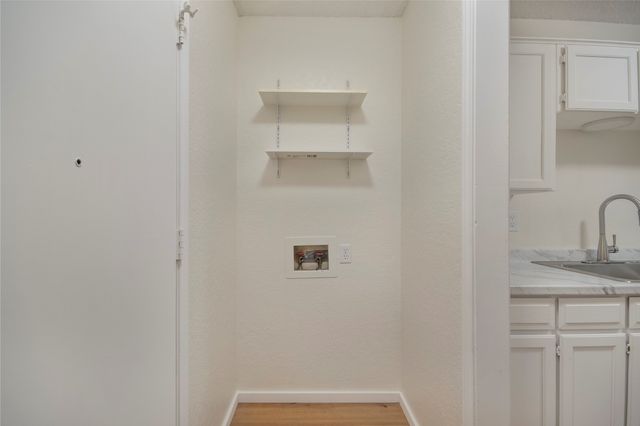 3723 Hulen Park Circle, Fort Worth, TX 76123