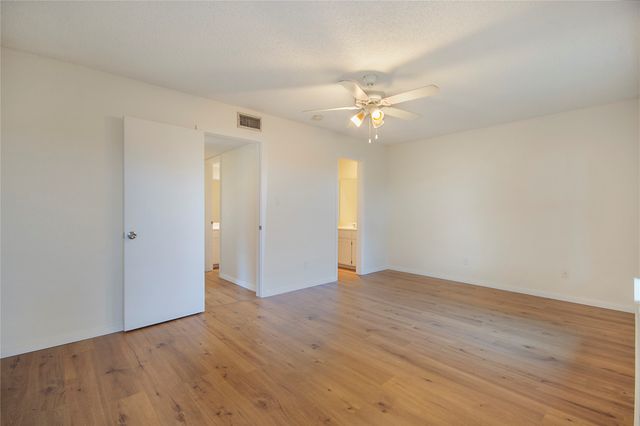 3723 Hulen Park Circle, Fort Worth, TX 76123
