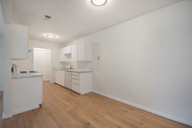 3723 Hulen Park Circle, Fort Worth, TX 76123