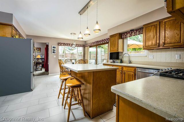 474 Colorado Avenue, Marysville, MI 48040
