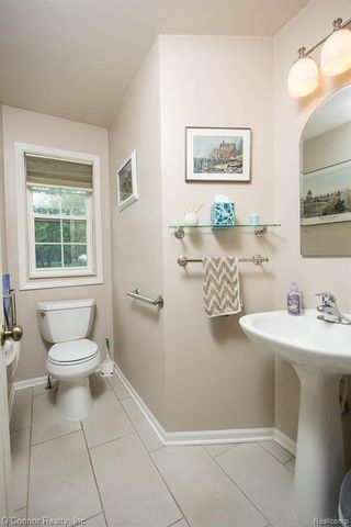474 Colorado Avenue, Marysville, MI 48040