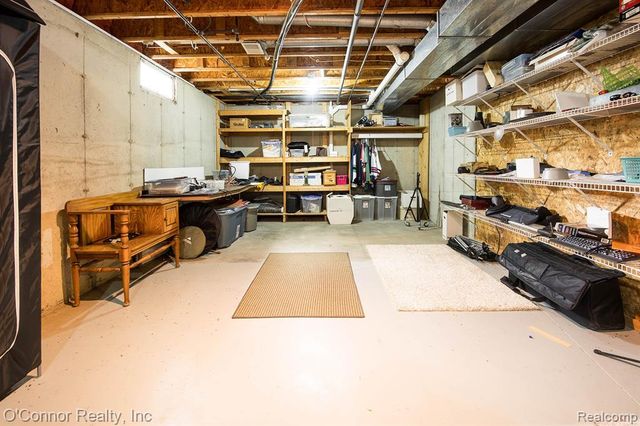474 Colorado Avenue, Marysville, MI 48040