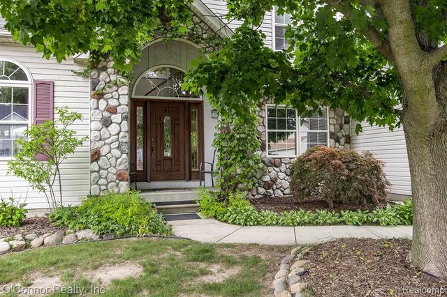 474 Colorado Avenue, Marysville, MI 48040