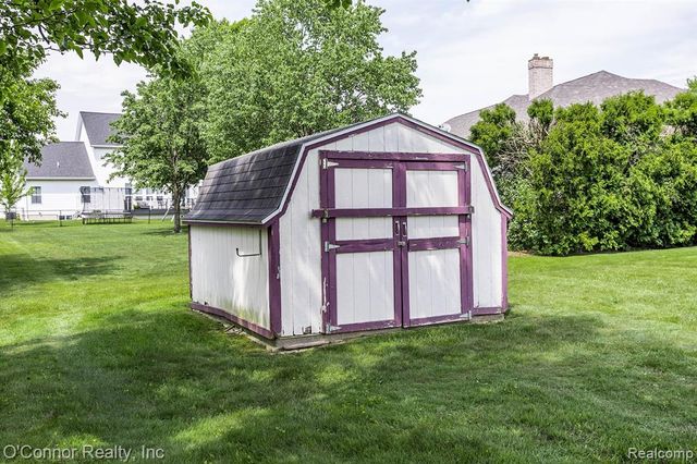 474 Colorado Avenue, Marysville, MI 48040