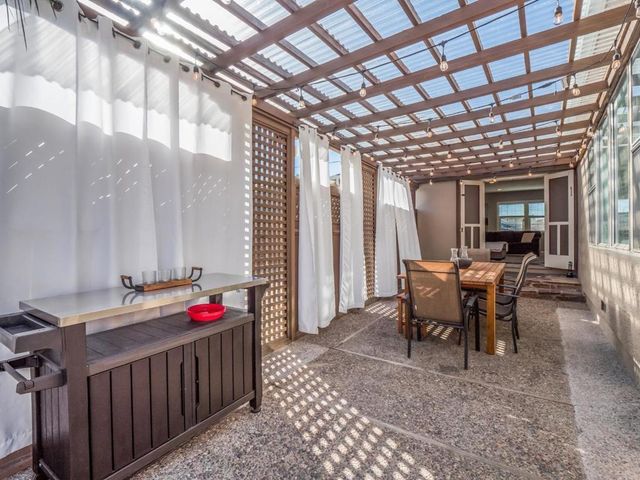 16 Eastern Drive, Watsonville, CA 95076