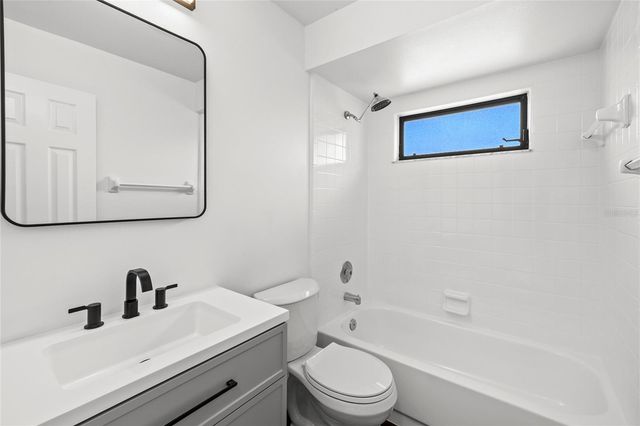 9508 PINE TERRACE COURT, Windermere, FL 34786