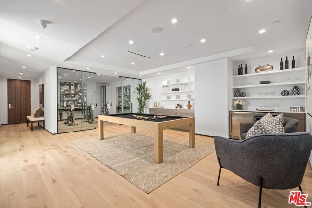 1200 Angelo Drive, Beverly Hills, CA 90210