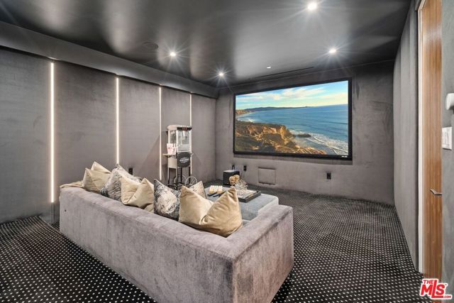 1200 Angelo Drive, Beverly Hills, CA 90210