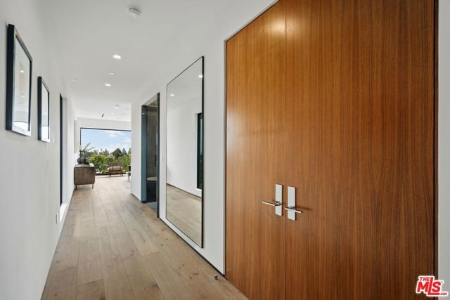 1200 Angelo Drive, Beverly Hills, CA 90210