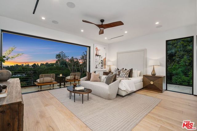 1200 Angelo Drive, Beverly Hills, CA 90210