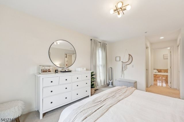 91 Roseland Ave, Caldwell Boro Twp., NJ 07006