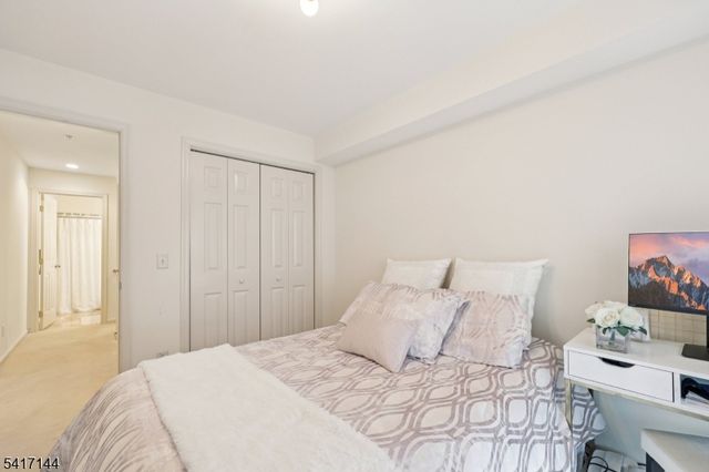 91 Roseland Ave, Caldwell Boro Twp., NJ 07006