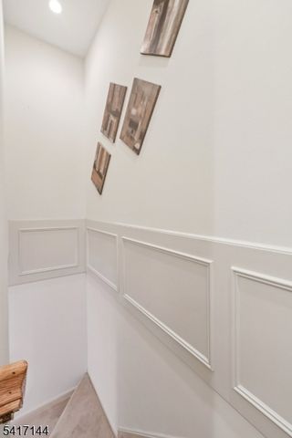 91 Roseland Ave, Caldwell Boro Twp., NJ 07006